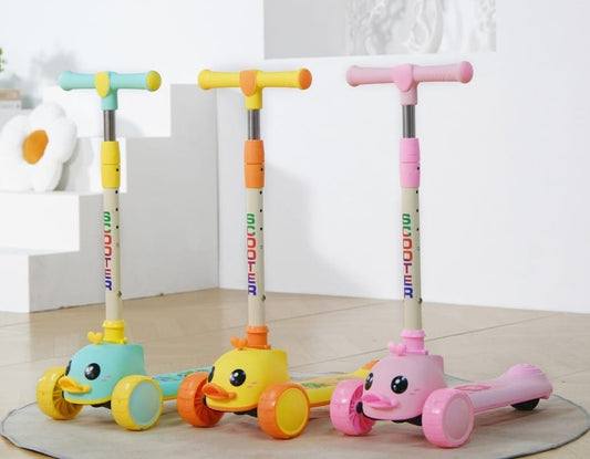 Duck LED 3-Wheel Scooter KidzlyKids